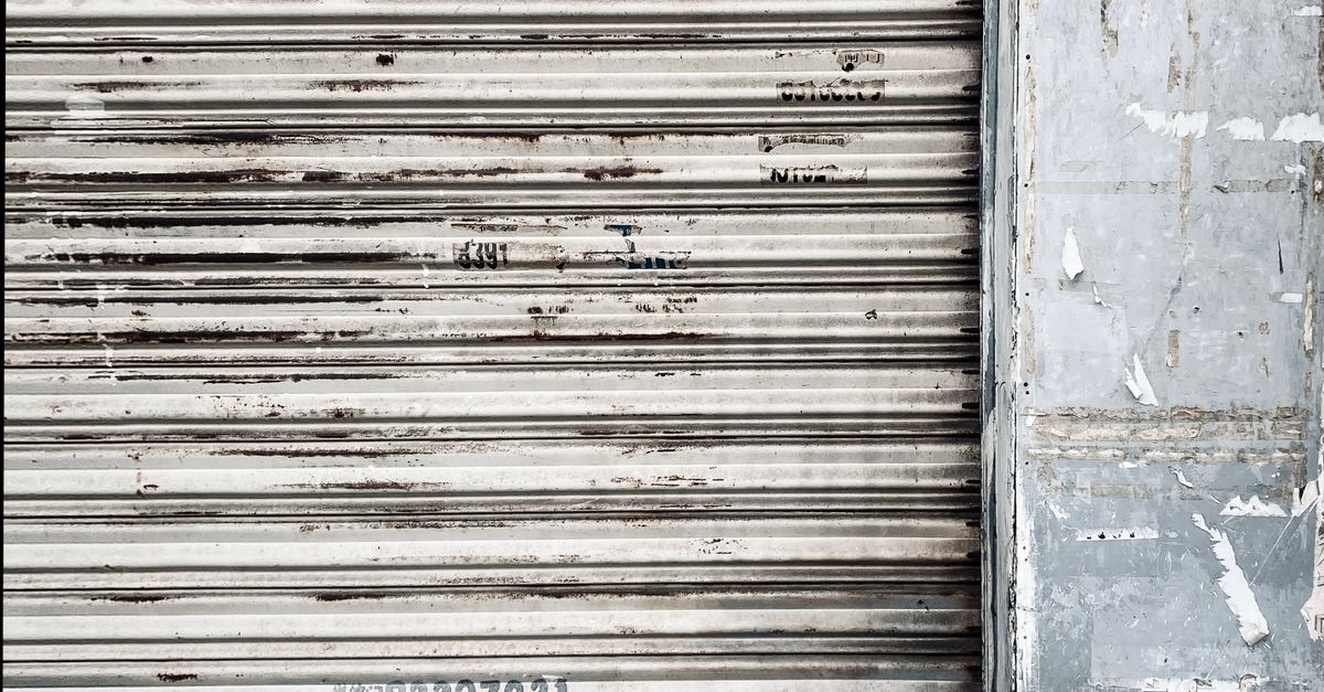 Community Connections: The Advantages of Local Repair Services