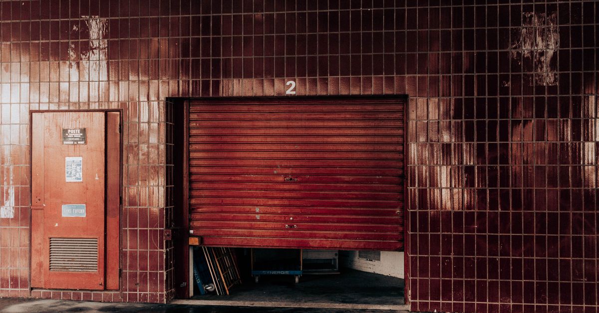 Identifying Types of Damage on Roller Door Panels